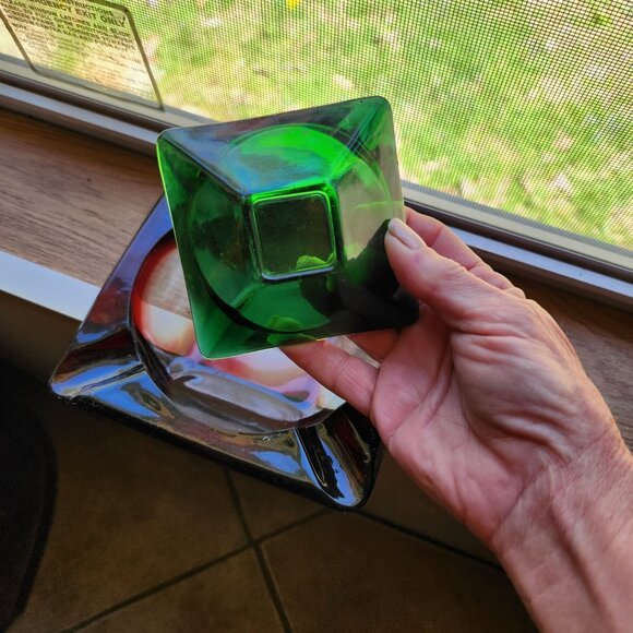 MCM Anchor Hocking Ruby & Emerald Glass Ashtray Set Nesting - Picture 13 of 13